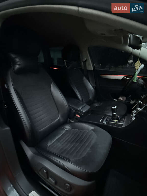 Универсал Volkswagen Passat 2012 в Сторожинце