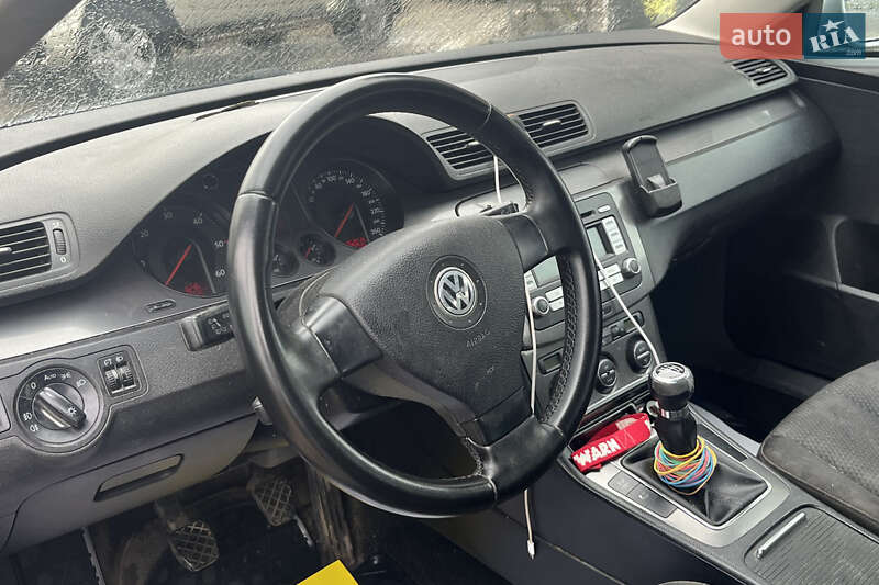 Универсал Volkswagen Passat 2008 в Стрые