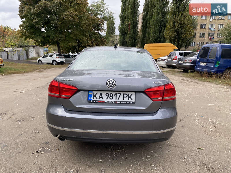 Седан Volkswagen Passat 2015 в Киеве