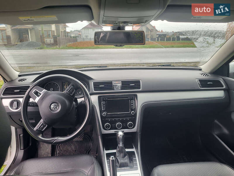 Седан Volkswagen Passat 2012 в Чернівцях фото 8 Седан Volkswagen Passat 2012 в Чернівцях