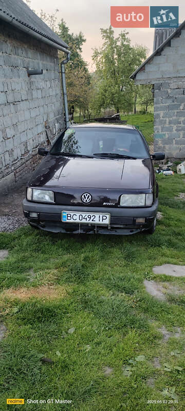 Volkswagen Passat 1992