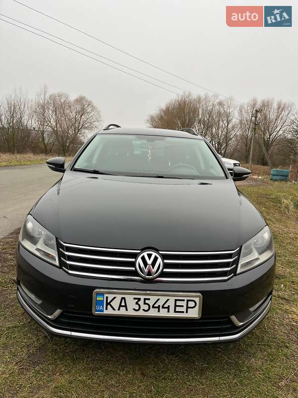 Універсал Volkswagen Passat 2012 в Березані фото 10 Універсал Volkswagen Passat 2012 в Березані