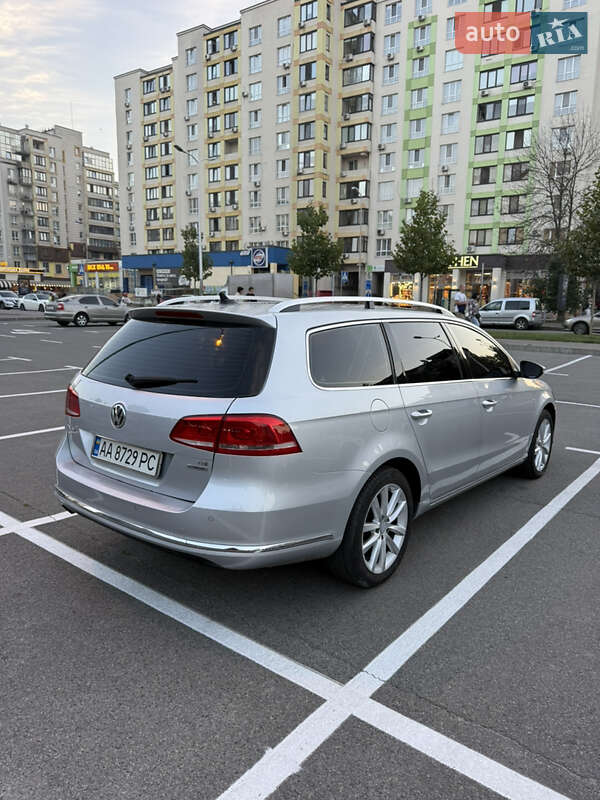 Универсал Volkswagen Passat 2011 в Киеве