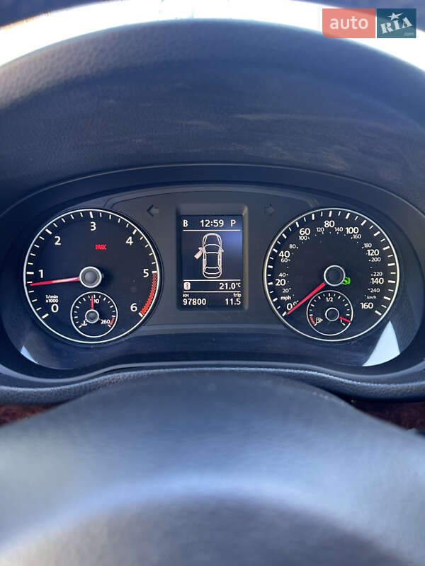 Седан Volkswagen Passat 2013 в Дрогобыче фото 34 Седан Volkswagen Passat 2013 в Дрогобыче