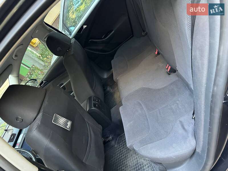 Седан Volkswagen Passat 2007 в Дніпрі фото 11 Седан Volkswagen Passat 2007 в Дніпрі