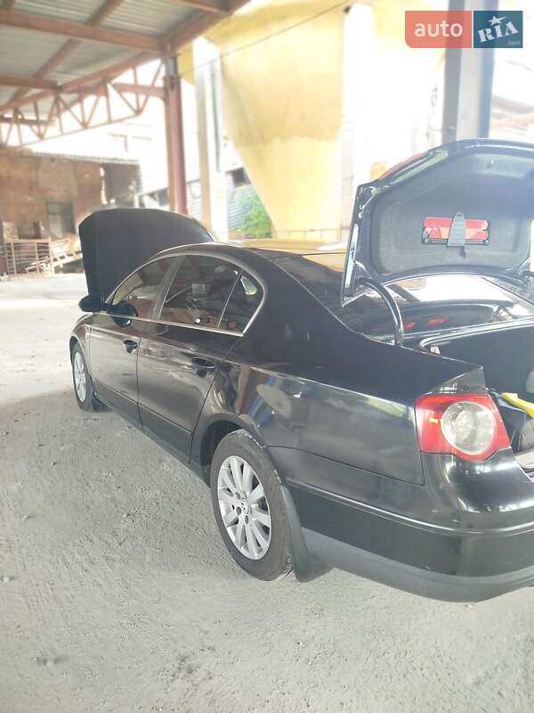 Седан Volkswagen Passat 2007 в Дніпрі фото 7 Седан Volkswagen Passat 2007 в Дніпрі