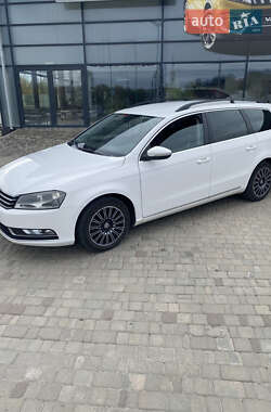 Универсал Volkswagen Passat 2011 в Харькове