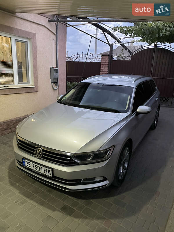 Универсал Volkswagen Passat 2015 в Первомайске