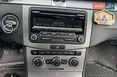 Универсал Volkswagen Passat 2012 в 