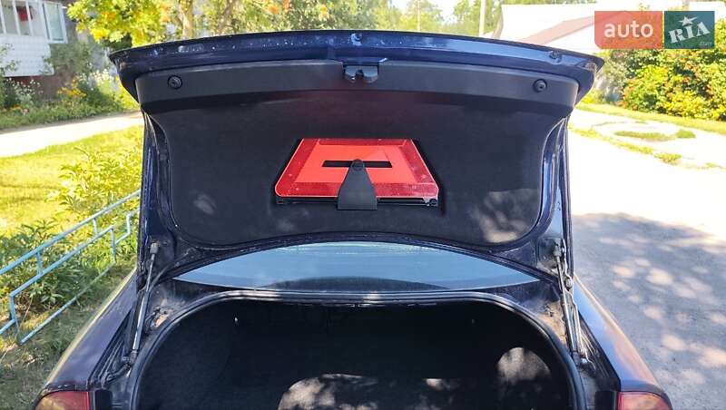 Седан Volkswagen Passat 2002 в Чернигове фото 5 Седан Volkswagen Passat 2002 в Чернигове