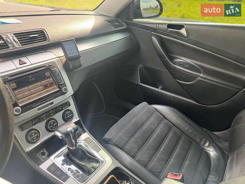 Универсал Volkswagen Passat 2009 в Львове