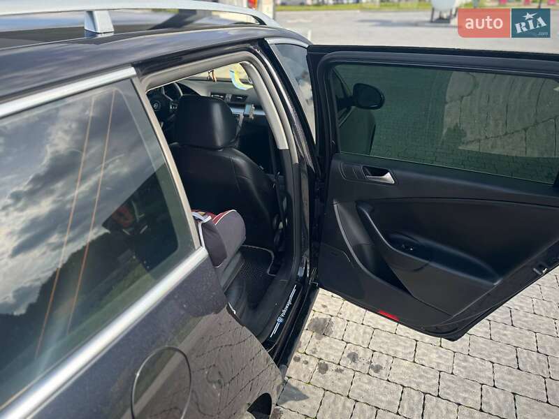 Универсал Volkswagen Passat 2009 в Львове