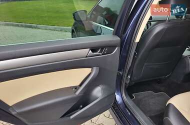 Седан Volkswagen Passat 2014 в 