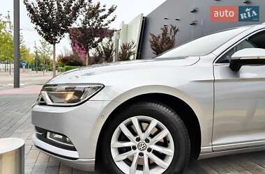Универсал Volkswagen Passat 2019 в 