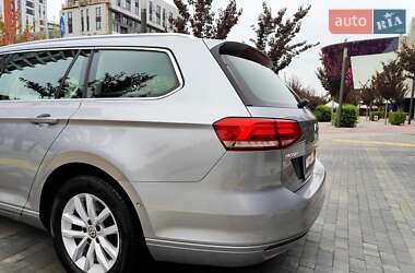 Универсал Volkswagen Passat 2019 в 