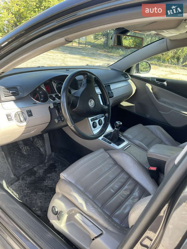 Универсал Volkswagen Passat 2006 в Полтаве