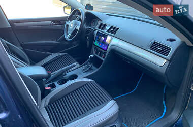 Седан Volkswagen Passat 2014 в 