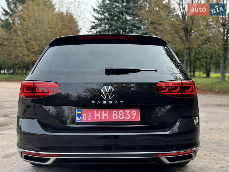 Универсал Volkswagen Passat 2021 в Житомире