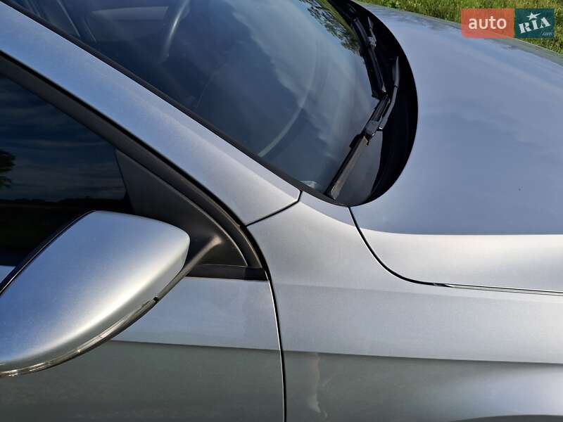 Універсал Volkswagen Passat 2011 в Києві фото 42 Універсал Volkswagen Passat 2011 в Києві