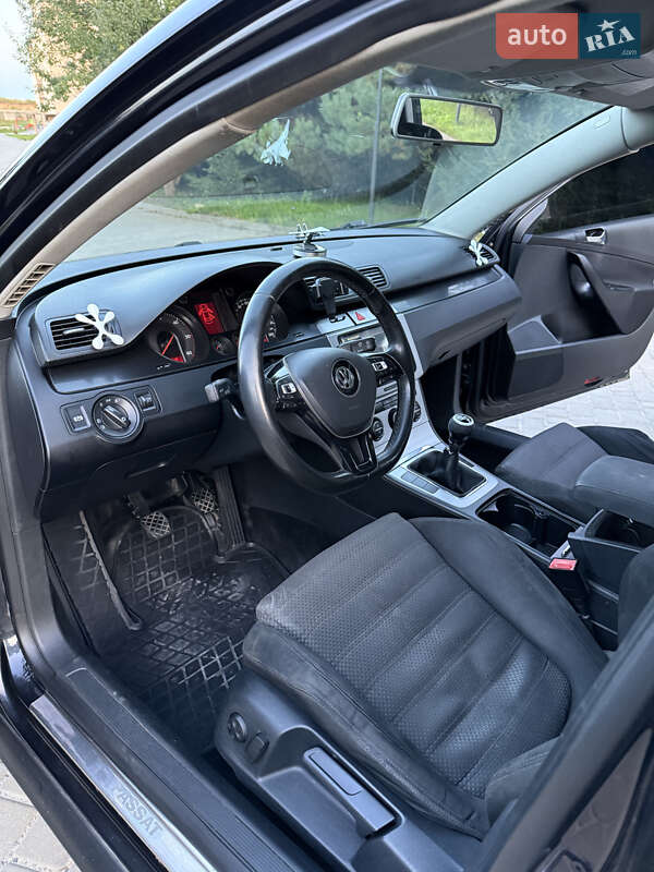 Универсал Volkswagen Passat 2006 в Львове