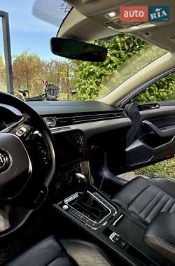 Универсал Volkswagen Passat 2018 в 