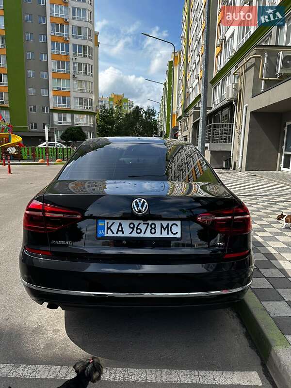 Седан Volkswagen Passat 2018 в Києві фото 18 Седан Volkswagen Passat 2018 в Києві