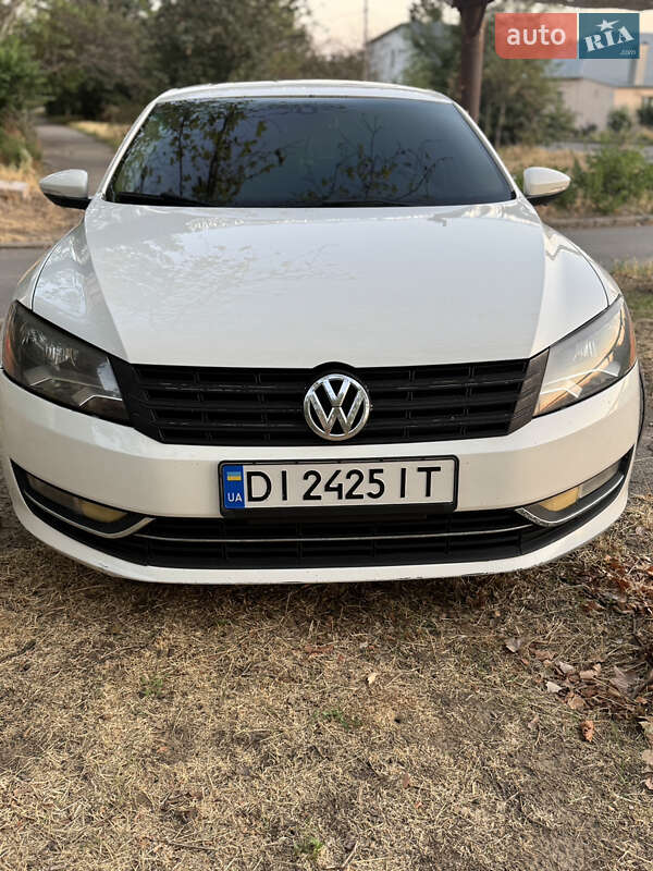 Volkswagen Passat 2011
