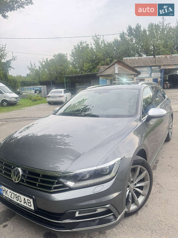 Универсал Volkswagen Passat 2017 в 