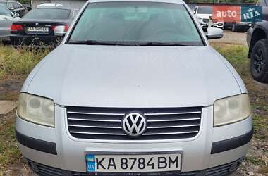 Универсал Volkswagen Passat 2001 в Киеве