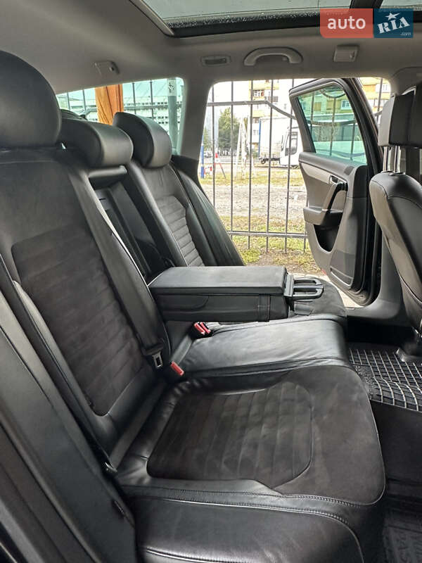 Універсал Volkswagen Passat 2010 в Харкові