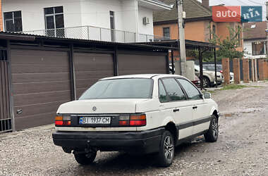Седан Volkswagen Passat 1988 в 