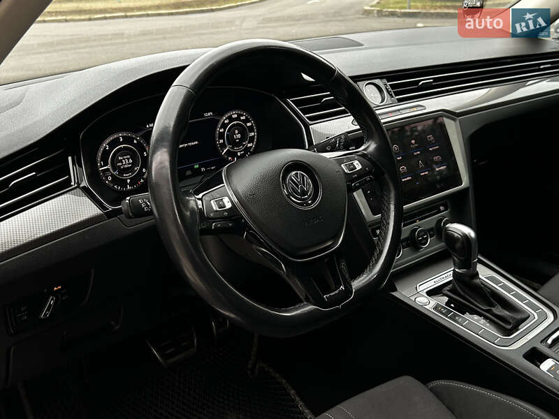 Универсал Volkswagen Passat 2019 в Николаеве