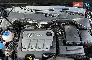 Универсал Volkswagen Passat 2013 в 