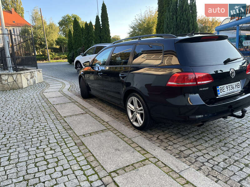 Універсал Volkswagen Passat 2010 в Львові
