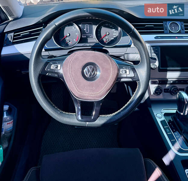 Універсал Volkswagen Passat 2015 в Виноградові