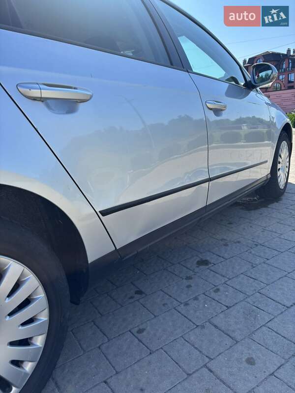 Универсал Volkswagen Passat 2007 в Дрогобыче