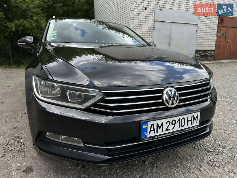 Универсал Volkswagen Passat 2016 в Житомире фото 19 Универсал Volkswagen Passat 2016 в Житомире