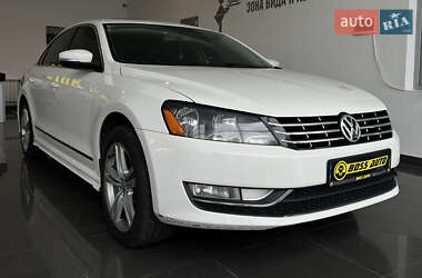 Седан Volkswagen Passat 2015 в Шептицькому