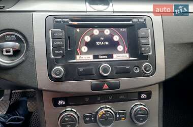 Универсал Volkswagen Passat 2012 в 