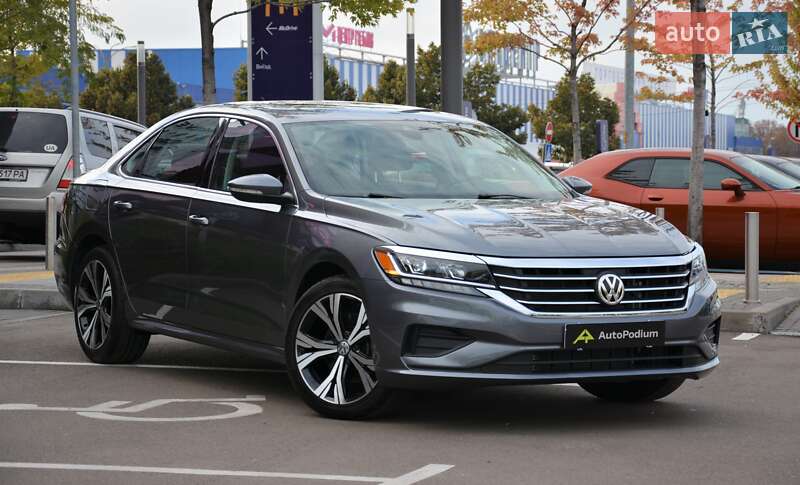 Volkswagen Passat 2021