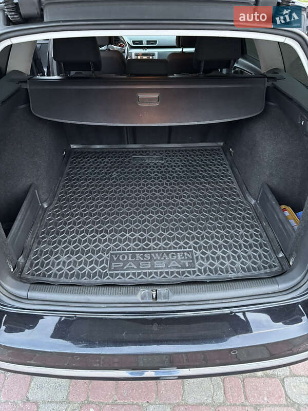 Универсал Volkswagen Passat 2010 в Яворове