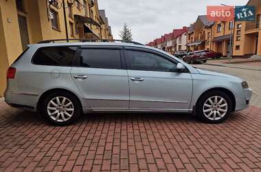 Универсал Volkswagen Passat 2005 в Стрые
