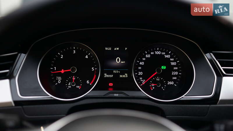 Универсал Volkswagen Passat 2017 в Львове