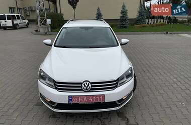 Універсал Volkswagen Passat 2011 в Луцьку