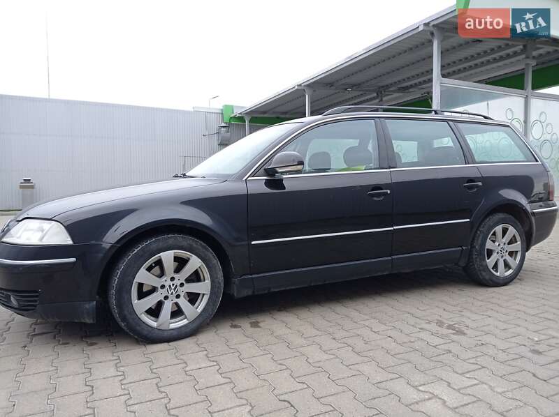 Універсал Volkswagen Passat 2004 в Чернівцях фото 15 Універсал Volkswagen Passat 2004 в Чернівцях