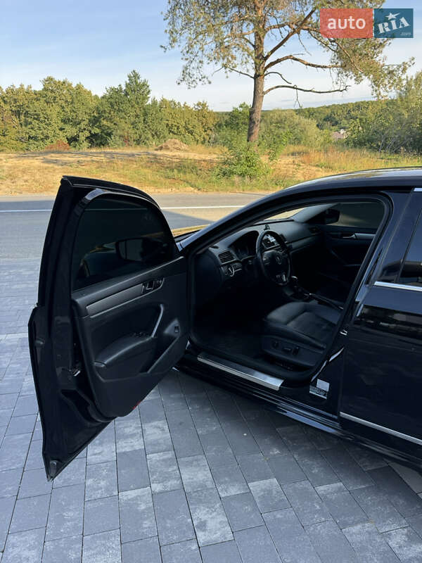 Седан Volkswagen Passat 2014 в Ужгороді фото 14 Седан Volkswagen Passat 2014 в Ужгороді