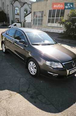 Седан Volkswagen Passat 2007 в Киеве