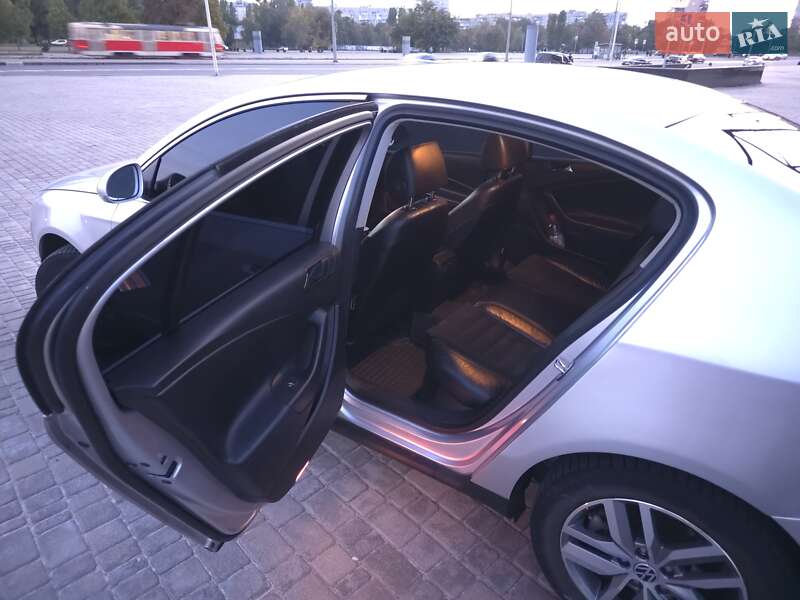 Седан Volkswagen Passat 2006 в Харкові фото 11 Седан Volkswagen Passat 2006 в Харкові