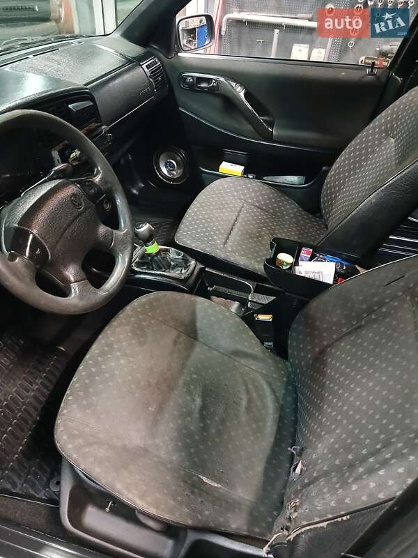 Універсал Volkswagen Passat 1994 в Сваляві