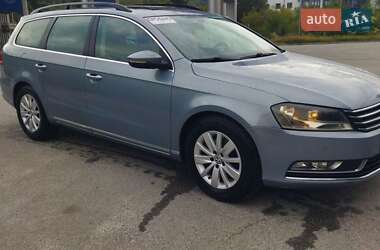 Універсал Volkswagen Passat 2013 в Кременці